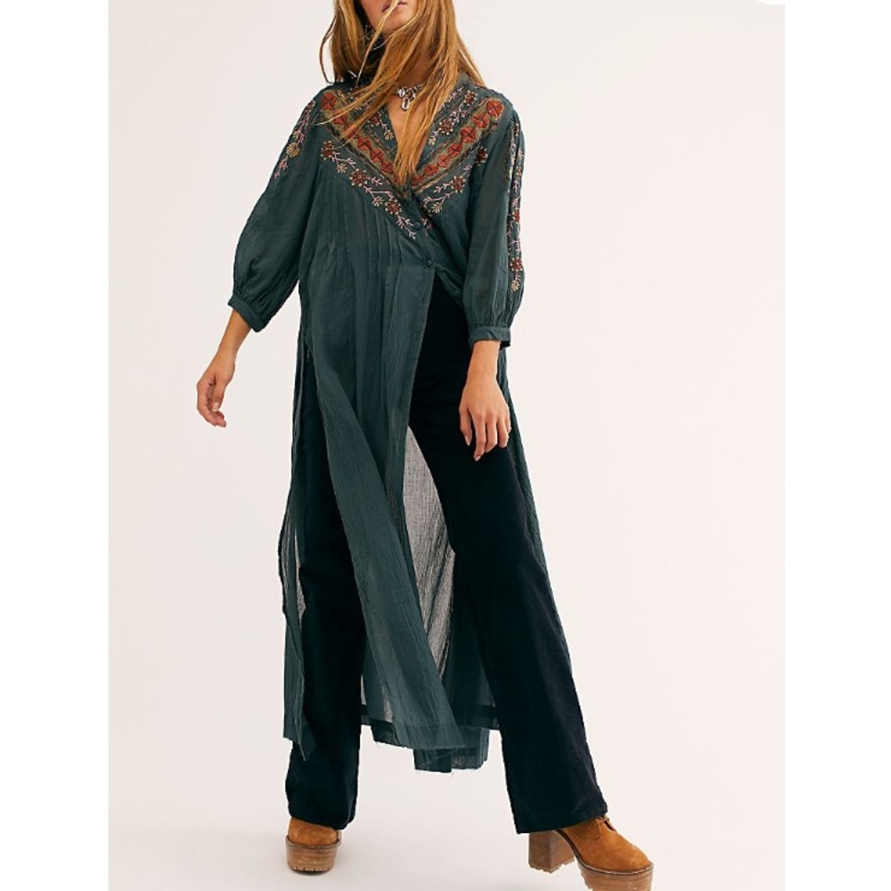 ISO: FREE PEOPLE Size XS or S Bella Luna Maxi Top